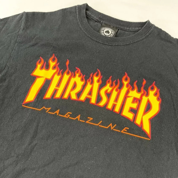 ASH | Black S 100% Cotton Thrasher Magazine Flame Logo Skater T Shirt - Picture 2 of 9